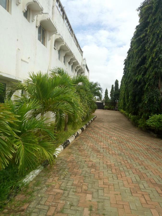 Prestige Holiday Resort Malindi Exteriör bild